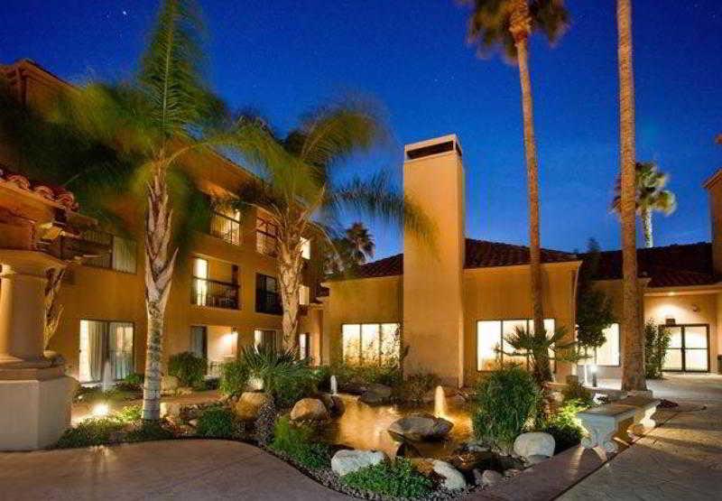 Courtyard By Marriott Tucson Williams Centre Exterior foto